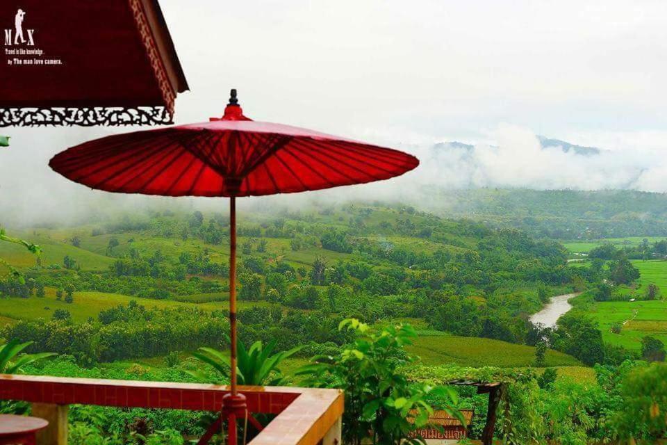 มนต์เมืองแจ่ม Hotell Mae Chaem Eksteriør bilde