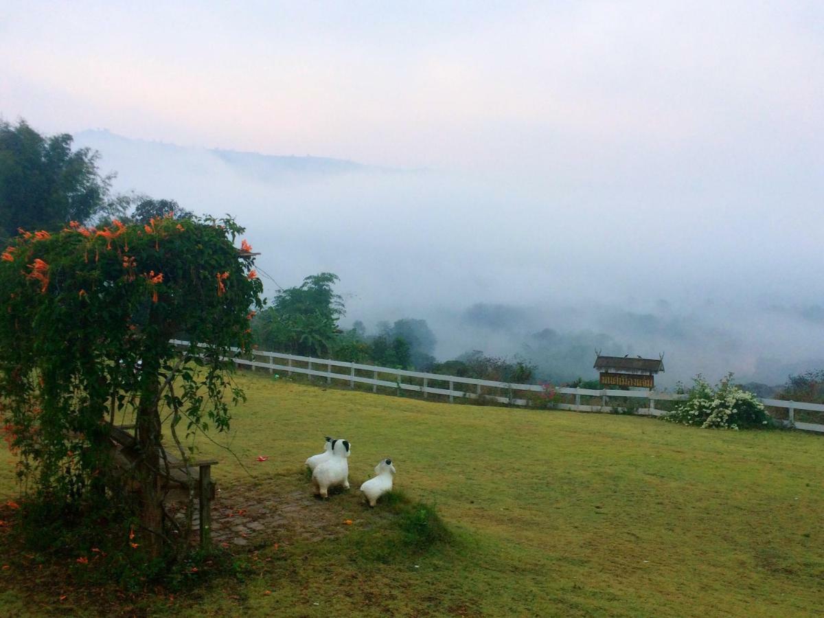 มนต์เมืองแจ่ม Hotell Mae Chaem Eksteriør bilde